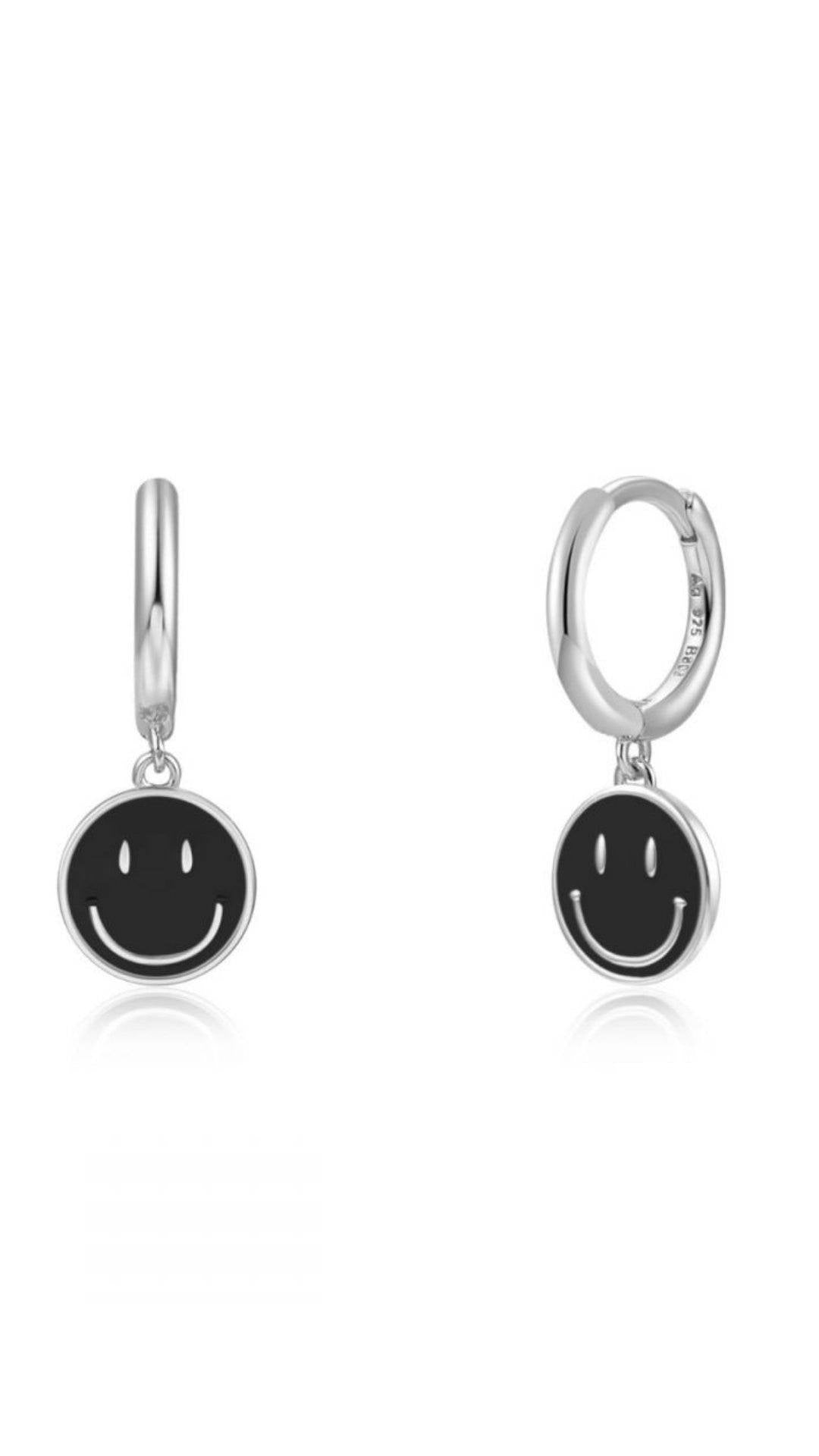 Pendiente Smile Negro PENDIENTE Plata 